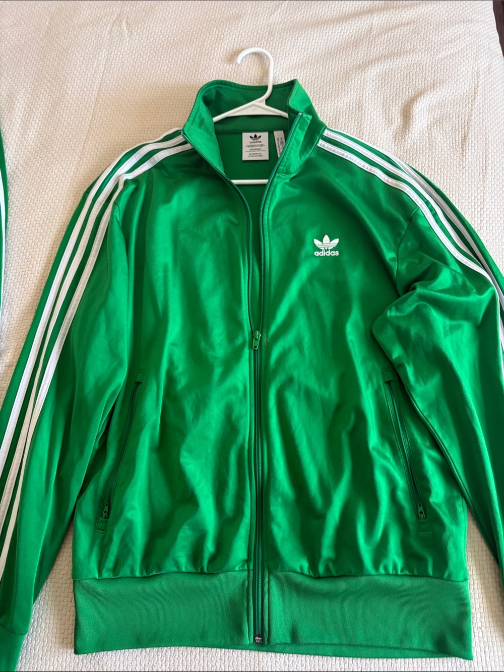 adidas Green Men Track Jacket & Joggers with White Stripes - Picture 3 of 10